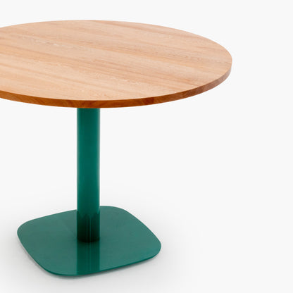 Mesa de comedor MORU en madera - The Blue House